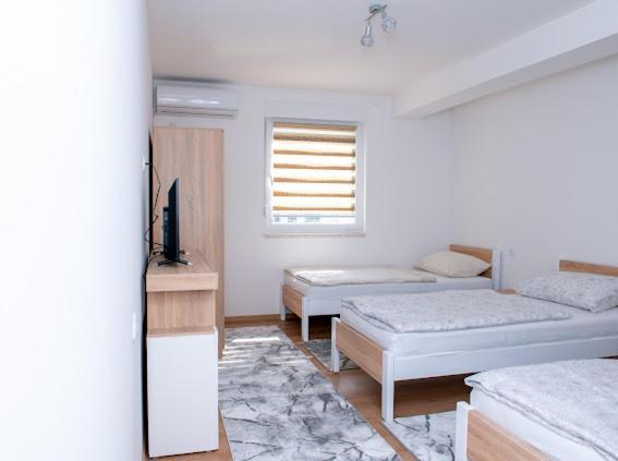 Apartmani Jezero Konjic Esterno foto
