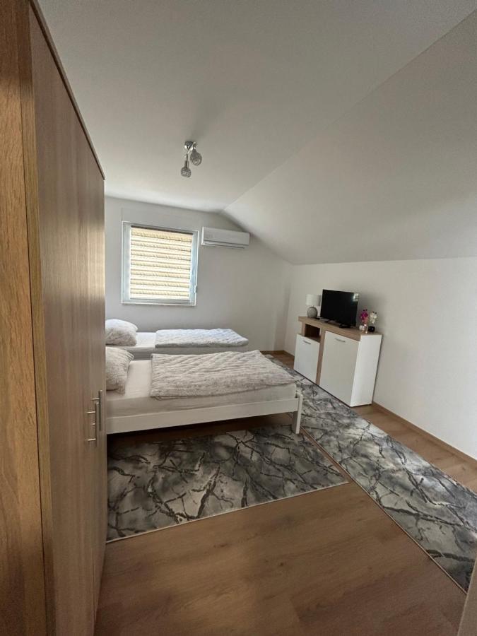 Apartmani Jezero Konjic Esterno foto